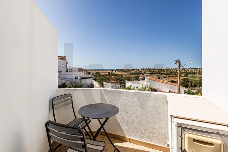 Apartamento T1 para Venda em Alcantarilha e Pêra Foto 11