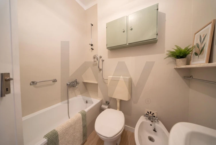 Apartamento T2 para Venda em Lumiar Foto 15