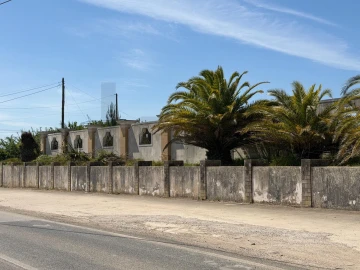 Negócio para Venda em Painho e Figueiros