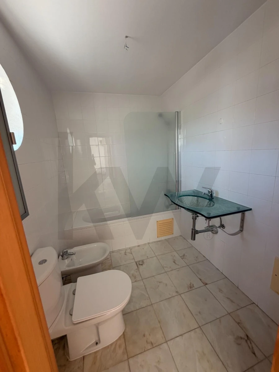 Moradia T3 para Venda em Quinta do Anjo Foto 14