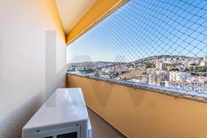 Apartamento T3 para Venda em Odivelas