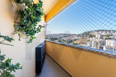 Apartamento T3 para Venda em Odivelas
