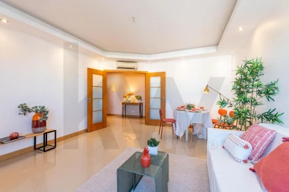 Apartamento T3 para Venda em Odivelas