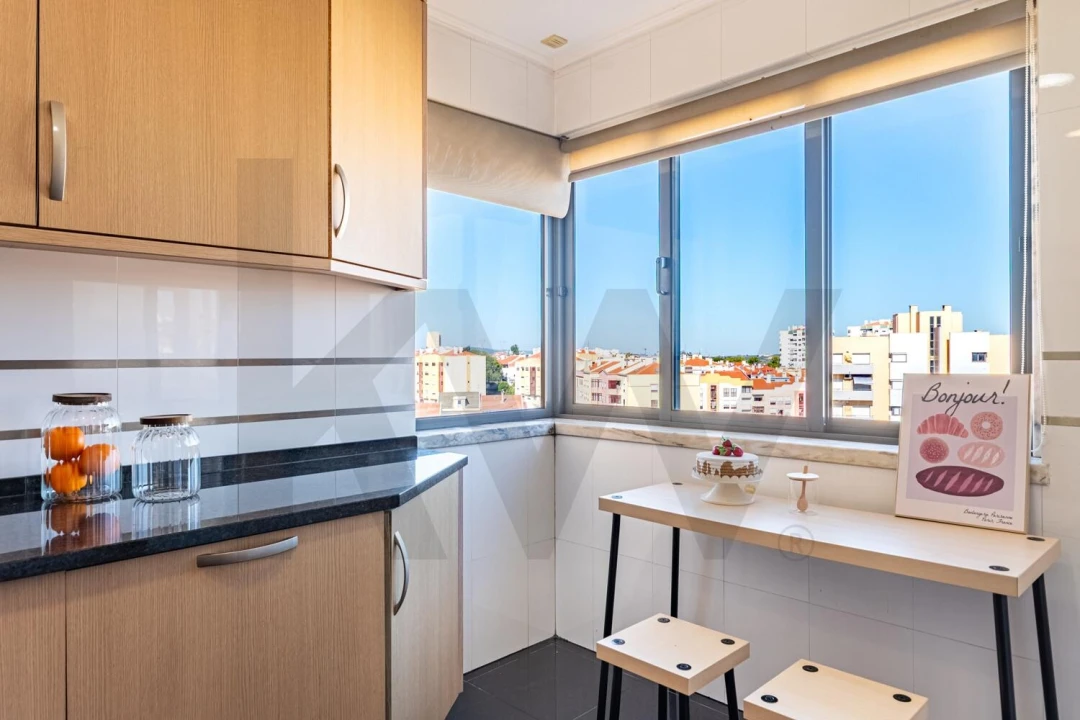 Apartamento T3 para Venda em Odivelas Foto 10