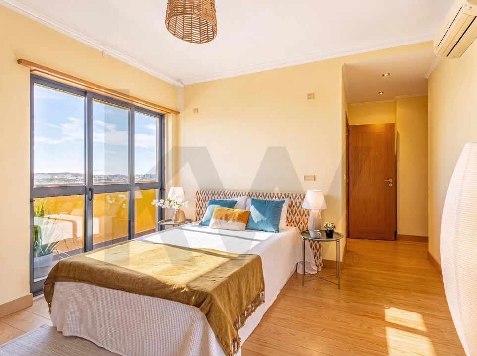 Apartamento T3 para Venda em Odivelas Foto 19