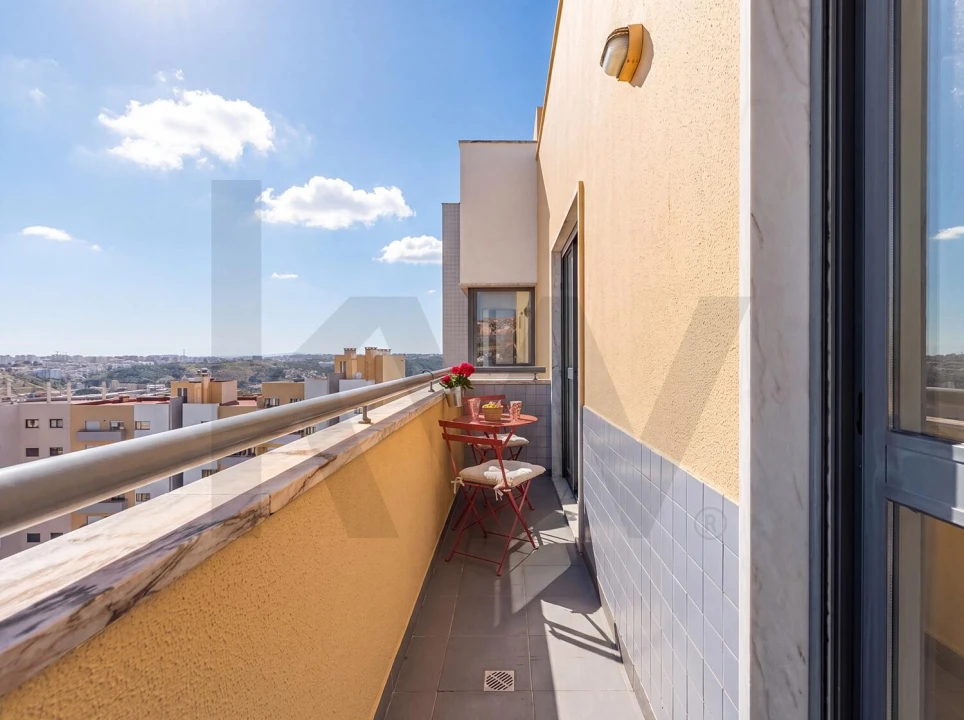 Apartamento T3 para Venda em Odivelas Foto 6