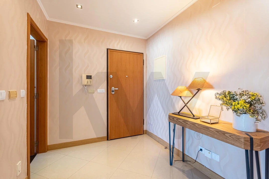 Apartamento T3 para Venda em Odivelas Foto 8