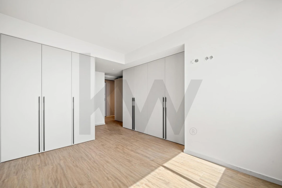 Apartamento T3 para Venda em Camara de Lobos Foto 8