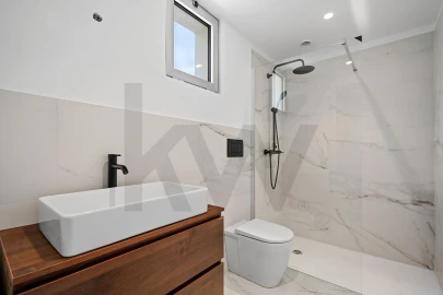Apartamento T3 para Venda em Camara de Lobos