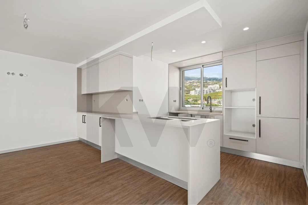 Apartamento T3 para Venda em Camara de Lobos Foto 25
