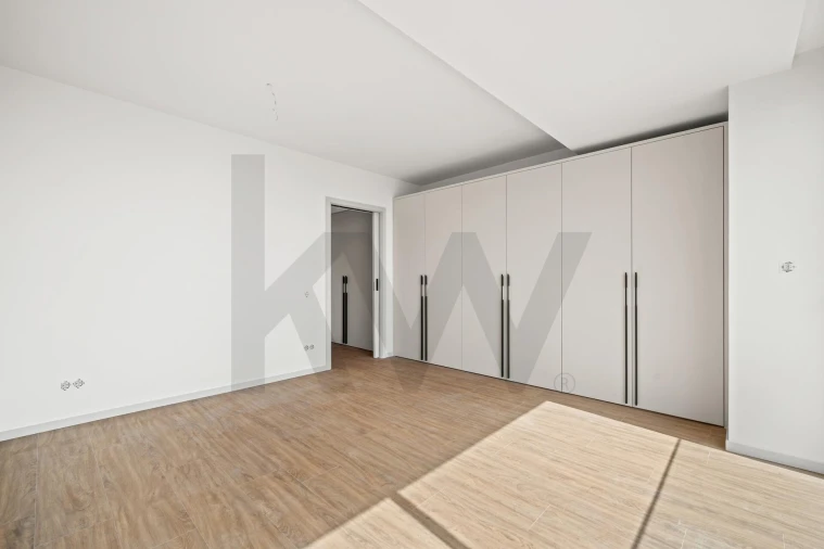 Apartamento T3 para Venda em Camara de Lobos Foto 16