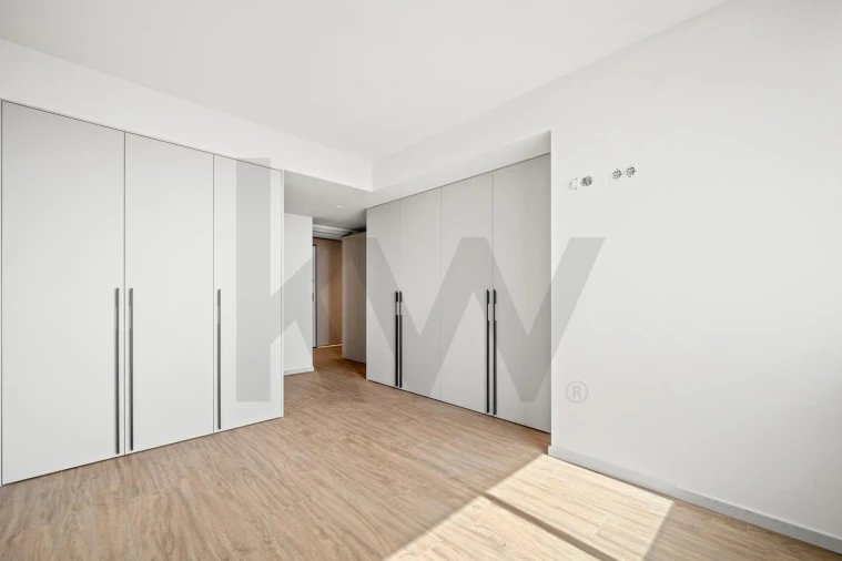 Apartamento T3 para Venda em Camara de Lobos Foto 8