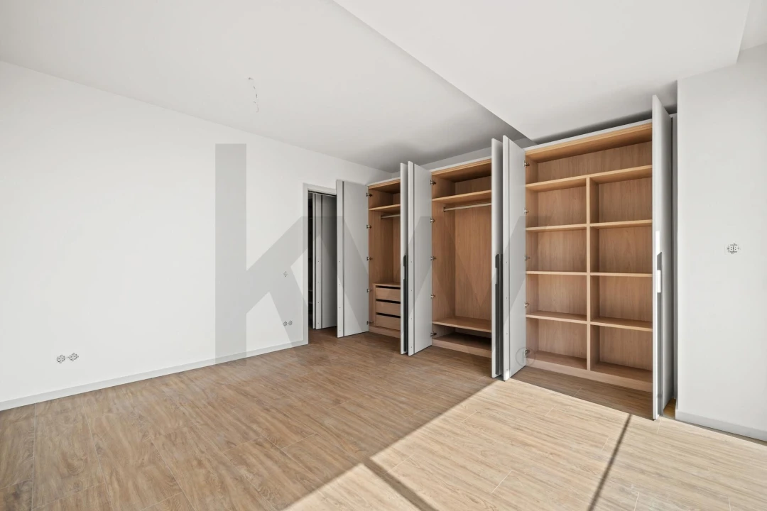 Apartamento T3 para Venda em Camara de Lobos Foto 15