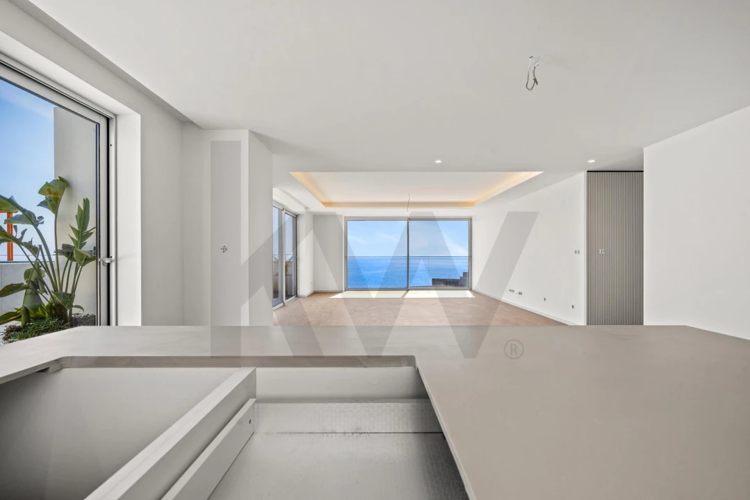 Apartamento T3 para Venda em Camara de Lobos Foto 26