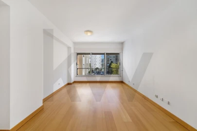 Apartamento T2 para Venda em Olivais