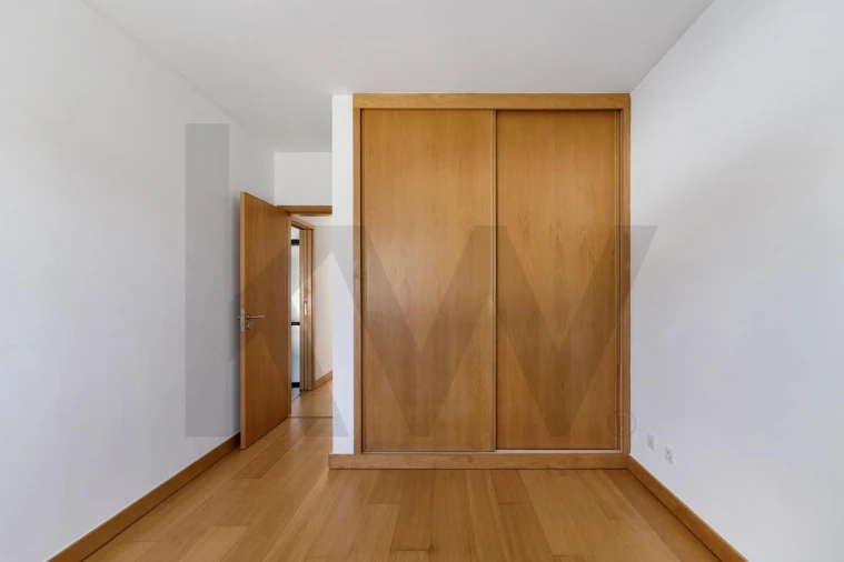 Apartamento T2 para Venda em Olivais Foto 11