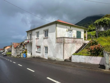 Moradia T3 para Venda em Manadas (Santa Barbara)