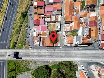 Prédio para Venda em Campolide