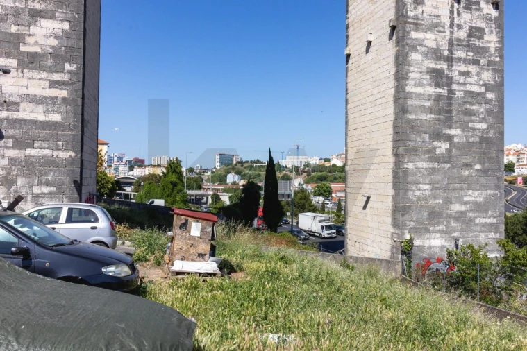 Prédio para Venda em Campolide Foto 11