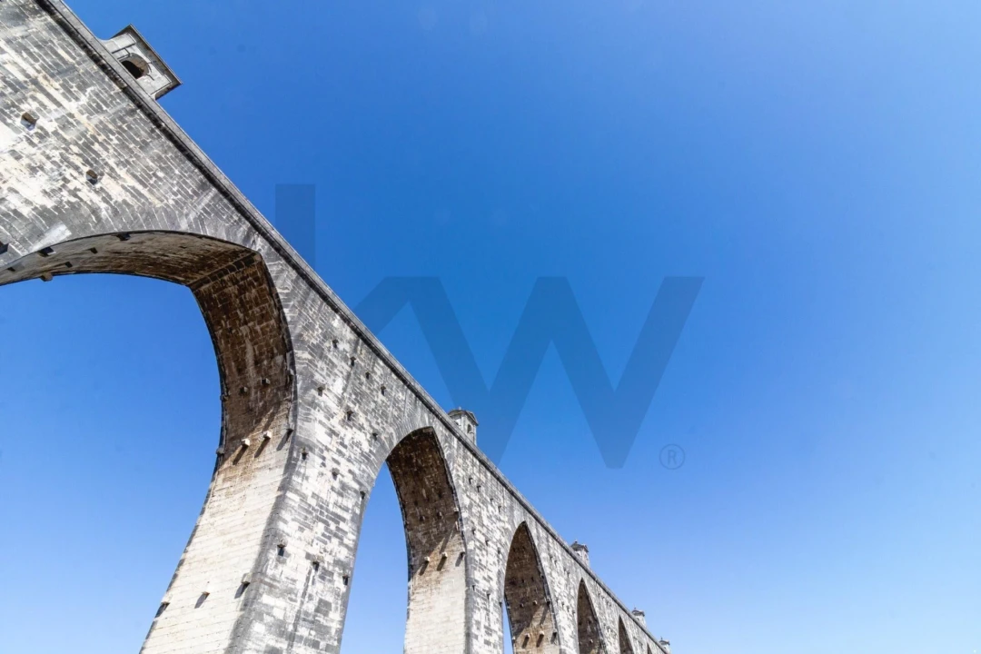 Prédio para Venda em Campolide Foto 13