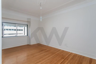 Apartamento T3 para Venda em Avenidas Novas