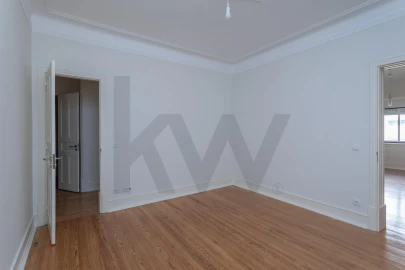 Apartamento T3 para Venda em Avenidas Novas