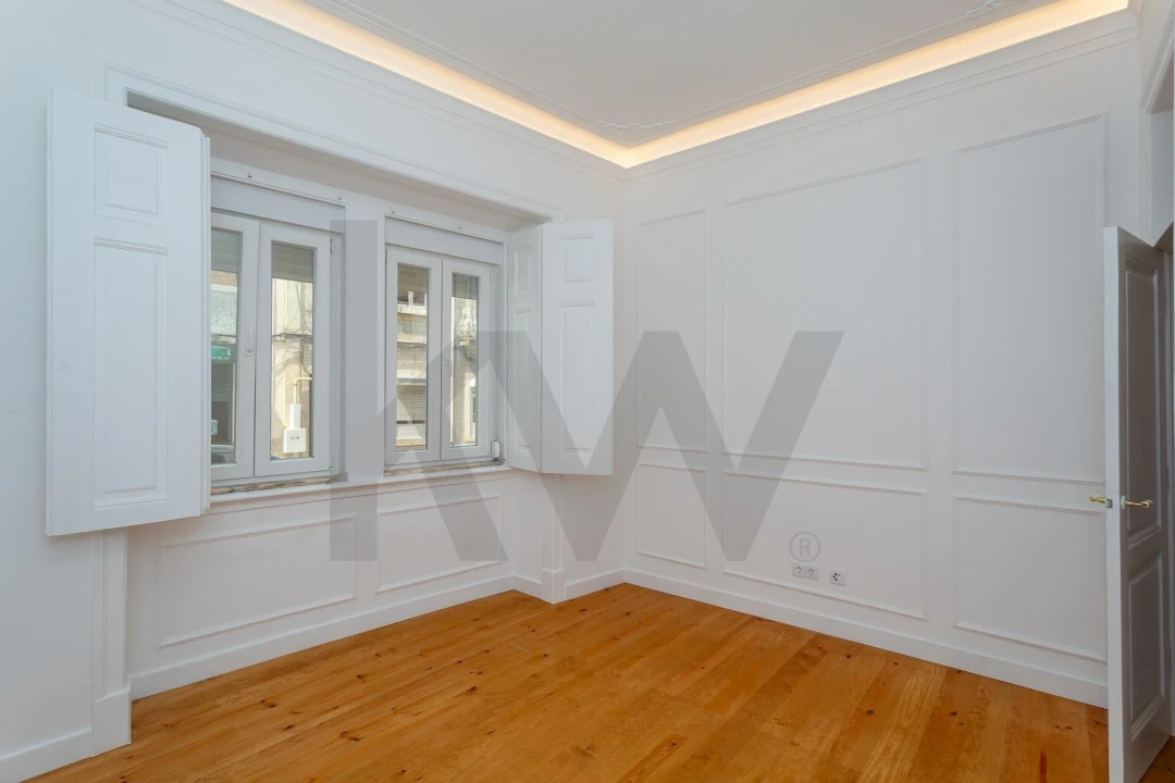 Apartamento T2 para Venda em Penha de França Foto 3