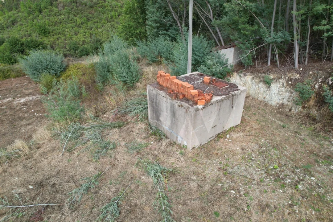 Terreno para Venda em Cerdeira e Moura da Serra Foto 6