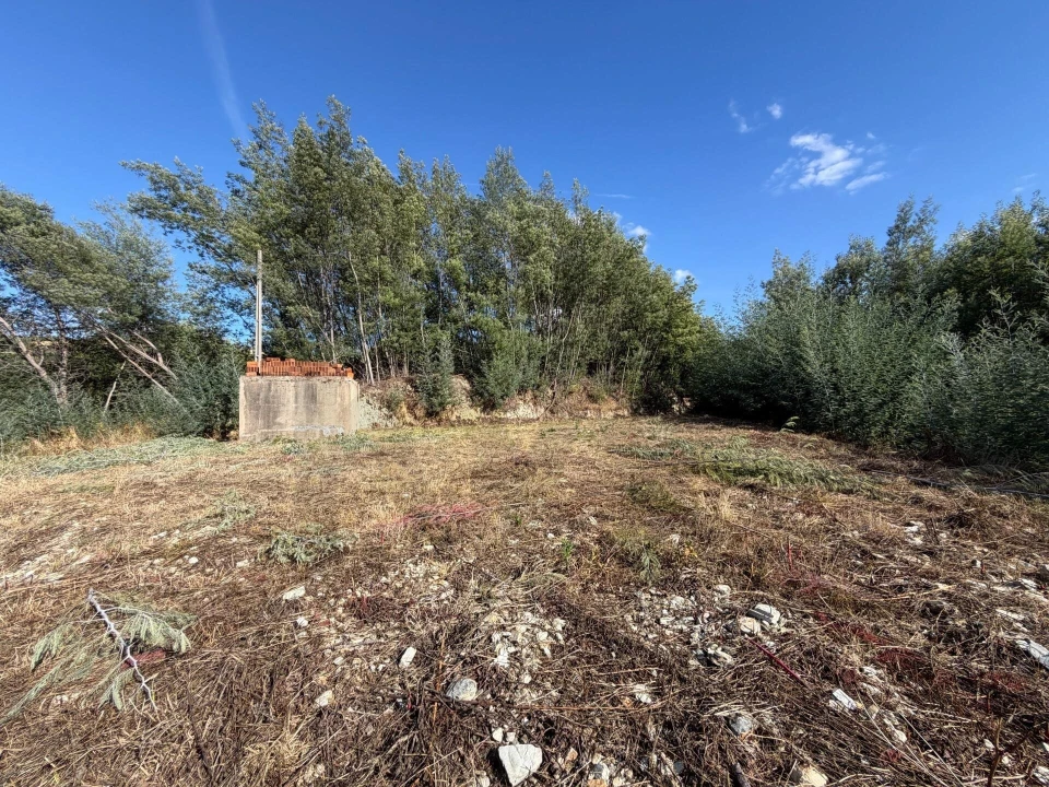 Terreno para Venda em Cerdeira e Moura da Serra Foto 7