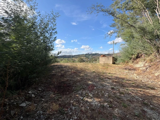 Terreno para Venda em Cerdeira e Moura da Serra Foto 8