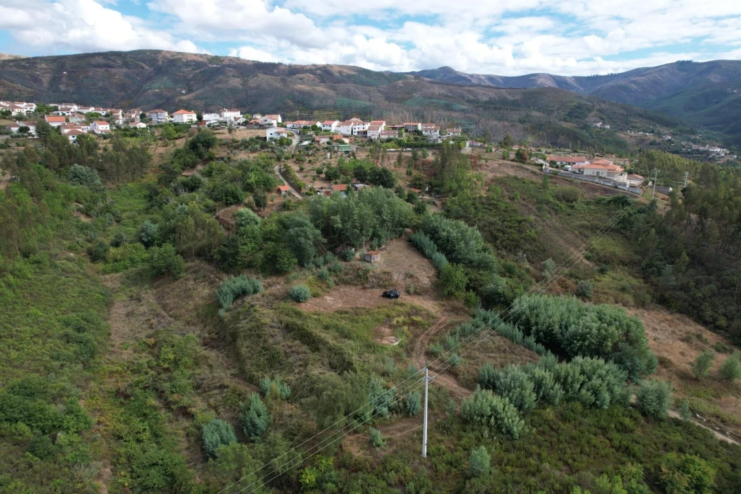 Terreno para Venda em Cerdeira e Moura da Serra Foto 15