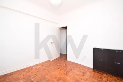 Apartamento T3 para Arrendamento em Moscavide e Portela