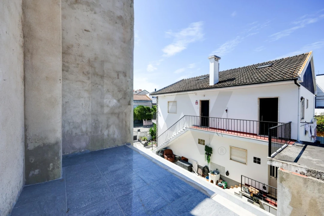 Moradia T4 para Venda em Santa Iria de Azoia, São João da Talha e Bobadela Foto 32
