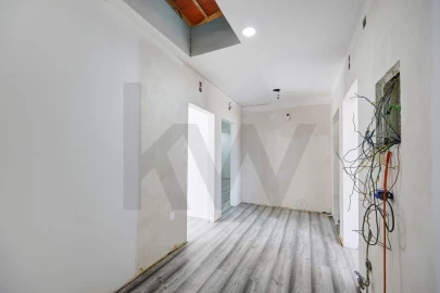 Moradia T4 para Venda em Santa Iria de Azoia, São João da Talha e Bobadela