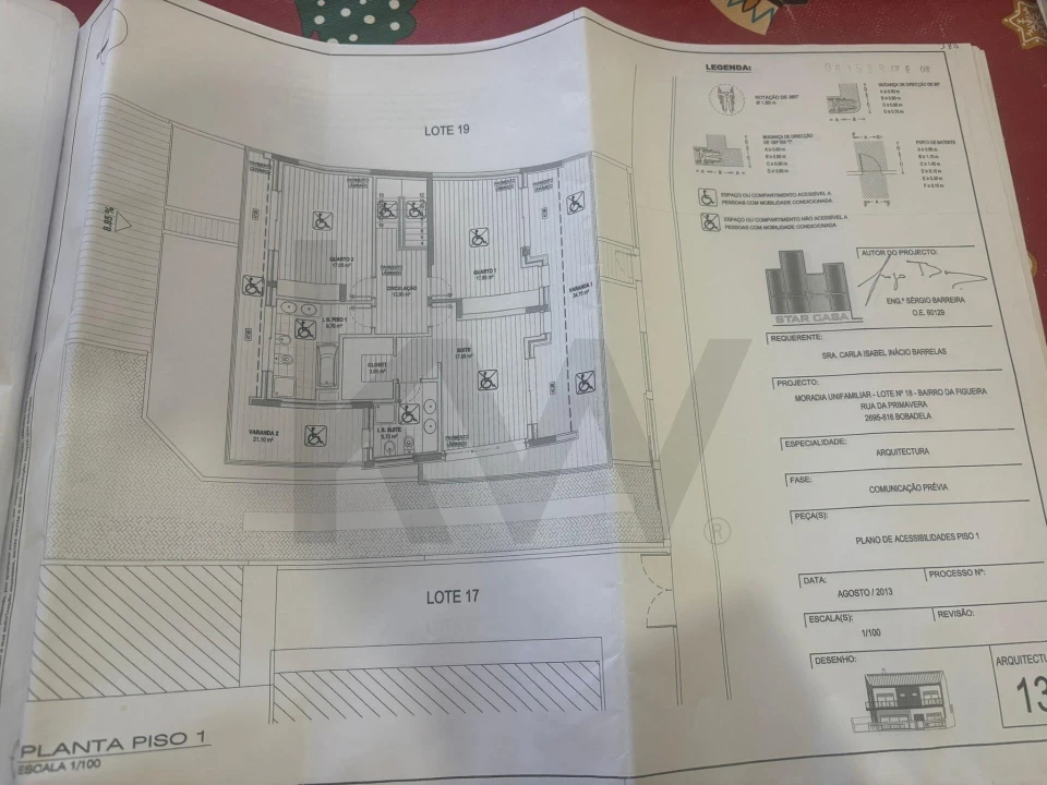 Moradia T4 para Venda em Santa Iria de Azoia, São João da Talha e Bobadela Foto 49