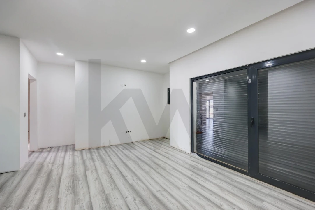 Moradia T4 para Venda em Santa Iria de Azoia, São João da Talha e Bobadela Foto 14