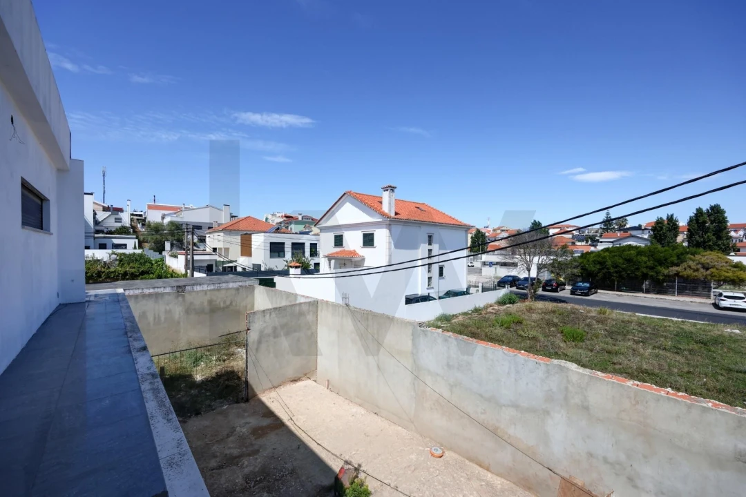 Moradia T4 para Venda em Santa Iria de Azoia, São João da Talha e Bobadela Foto 30