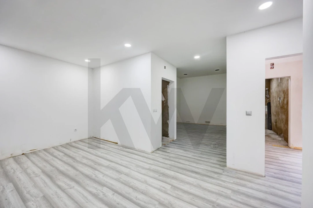 Moradia T4 para Venda em Santa Iria de Azoia, São João da Talha e Bobadela Foto 16