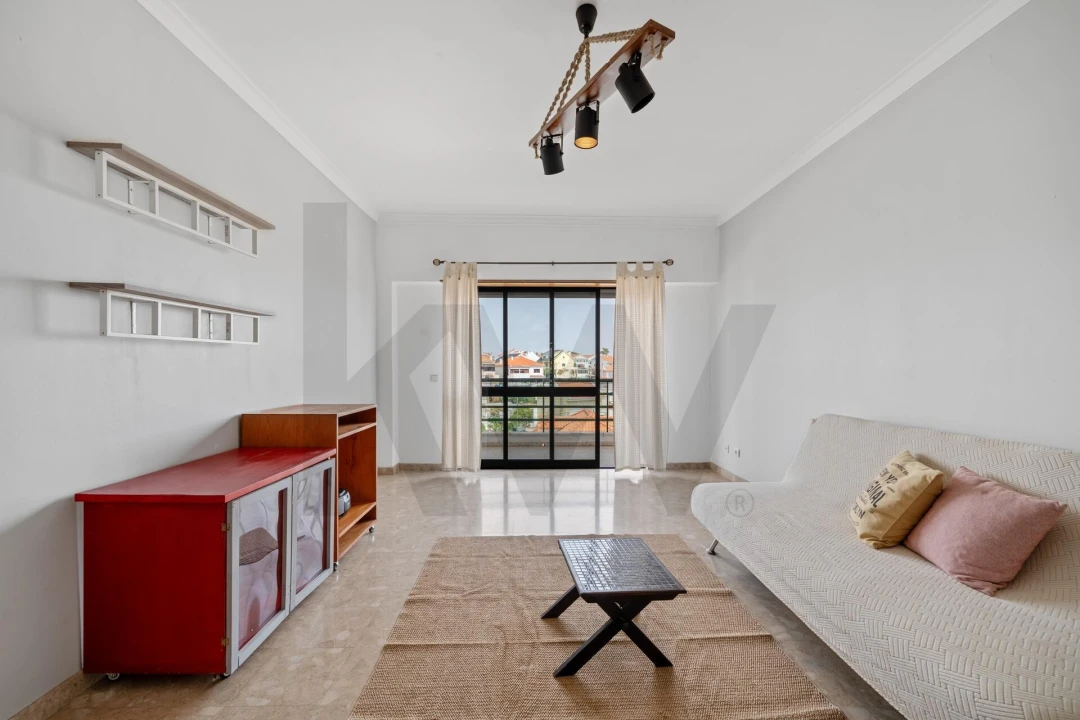 Apartamento T1 para Venda em Charneca de Caparica e Sobreda Foto 8