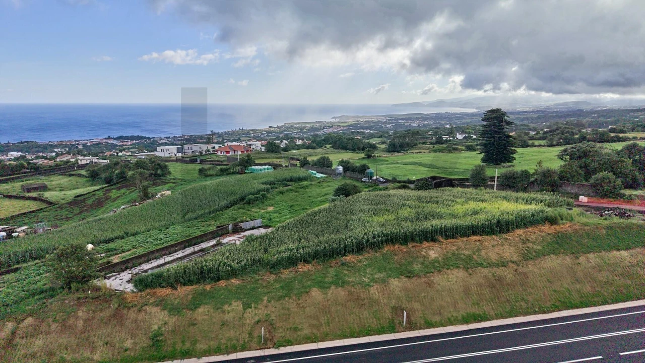 Terreno para Venda em Capelas Foto 1