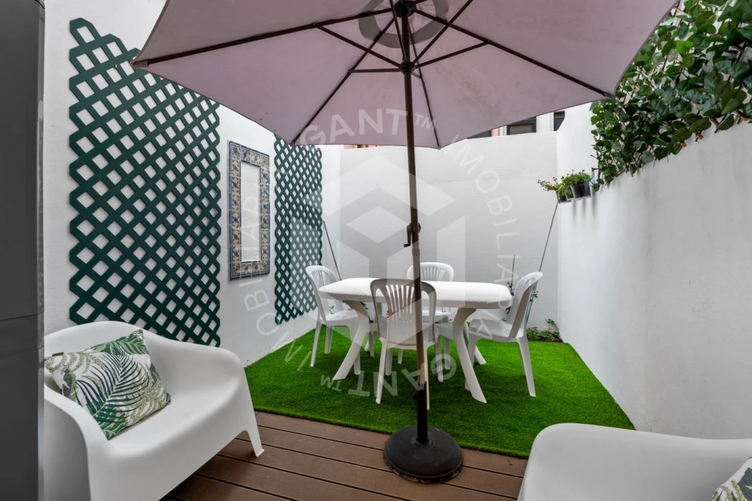 Apartamento T1 para Arrendamento em Alcantara Foto 12