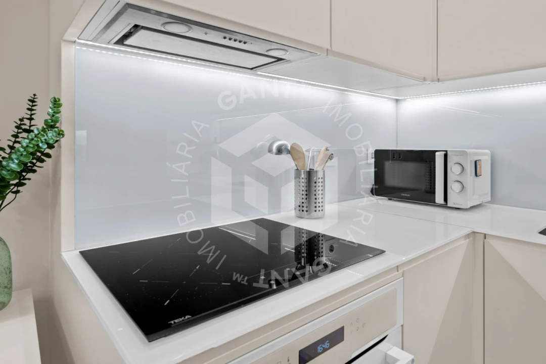 Apartamento T1 para Arrendamento em Alcantara Foto 22