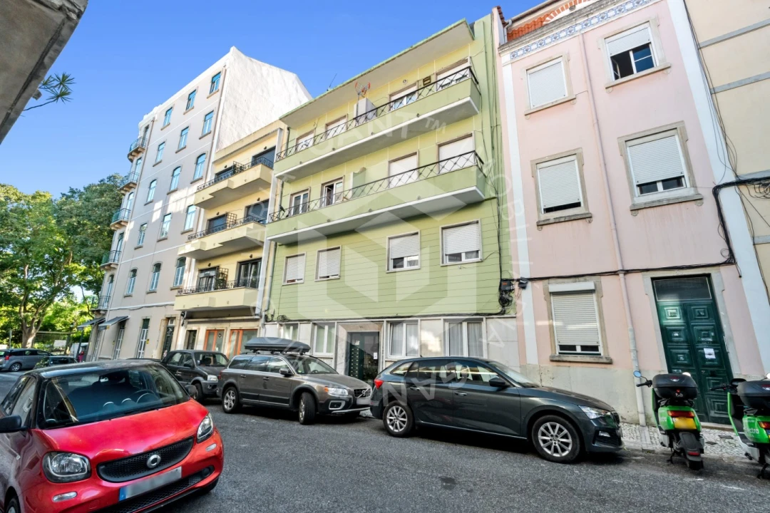Apartamento T1 para Arrendamento em Alcantara Foto 25