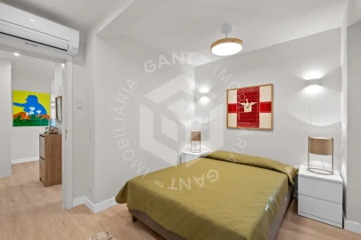 Apartamento T1 para Arrendamento em Alcantara