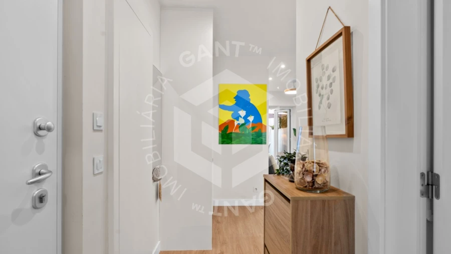 Apartamento T1 para Arrendamento em Alcantara