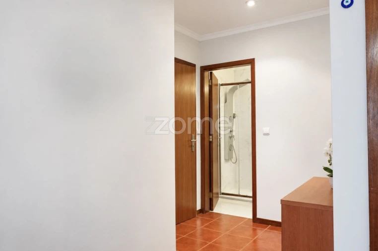 Apartamento T1 para Venda em Rio Tinto Foto 20