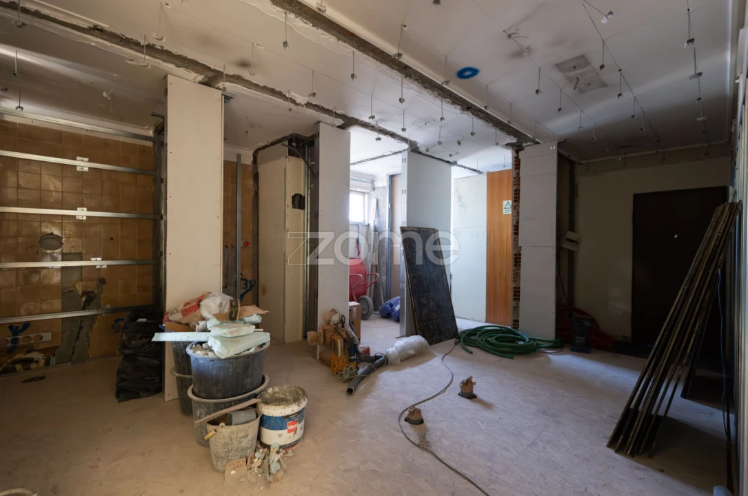 Apartamento T1 para Venda em São Vitor (Braga) Foto 6