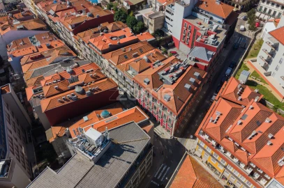 Negócio para Venda em Cedofeita, Santo Ildefonso, Sé, Miragaia, São Nicolau e Vitória