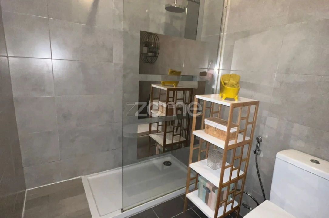 Apartamento T2 para Venda em Cacém e São Marcos Foto 8