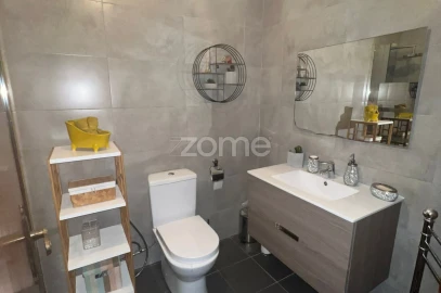 Apartamento T2 para Venda em Cacém e São Marcos